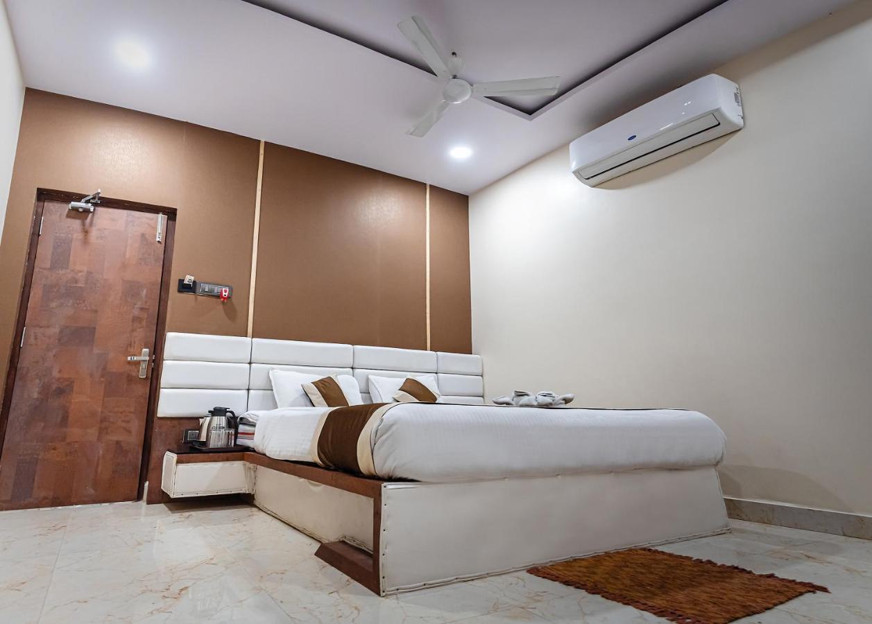 Ganesh Bhavan By Vinayak Hotels Brahmapur Dış mekan fotoğraf